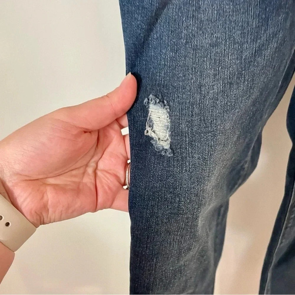 Spanx Distressed Ankle Skinny Jeans Medium  Wash - Picture 8 of 9